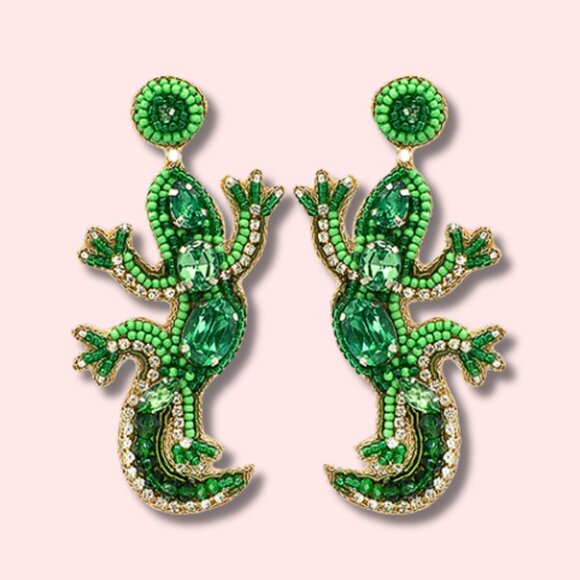 Green Pet Lizard Gecko Beaded Crystal Rhinestone Statement Earrings - Picture 1 of 1